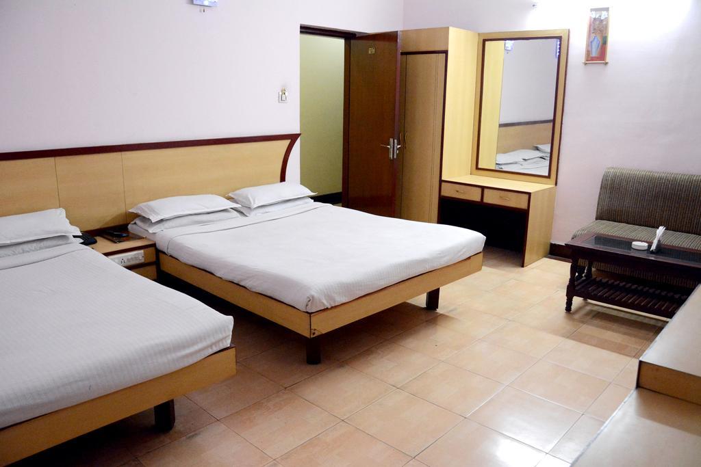 ג'משדפור Motel Madhuban מראה חיצוני תמונה