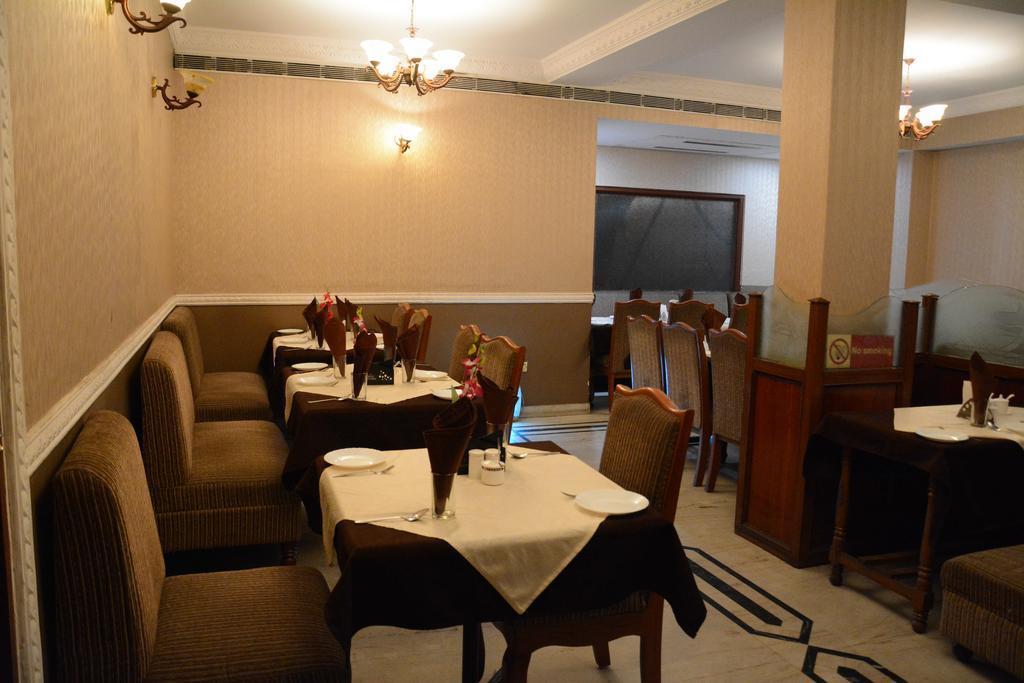 ג'משדפור Motel Madhuban מראה חיצוני תמונה